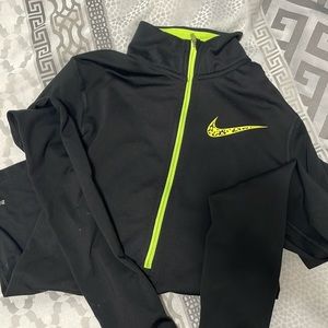 Nike Pro Top Womens Black Medium 1/4 Zip Thumbhole Long Sleeve Dri Fit Runners